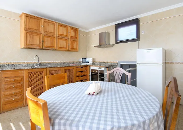 Famara Beach Apt * Famara